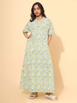 YELLOW BLOOM - Blue Floral Comfortable Nighty