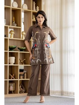 Autumnlane - Brown Collar Neck Half Sleeves Top and Pant Co-Ord Set