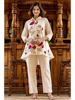 Autumnlane - White Collar Neck Three Fourth Sleeves Tunic and Pant Co-Ord Set