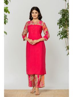 Autumnlane - Pink Round Neck Three Fourth Sleeves Kurta and Pant (Set of 2)