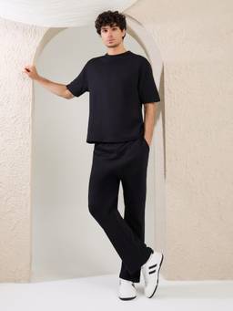 Styli - Men Black Typography Print Crew-Neck Oversized T-Shirt and Trackpant