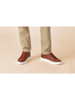 Neeman's - Classic Solids Carmel Brown Sneakers