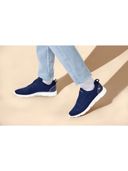 Navy Blue color option, Currently selected