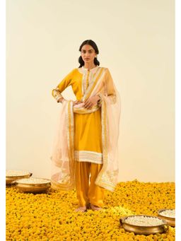Sheetal Batra - Sadirah- Glaze Mustard Princess Cut Kurta With Salwar And Dupatta