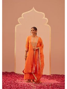 Sheetal Batra - Zaniab - Burnt Orange Kurta Set And Dupatta