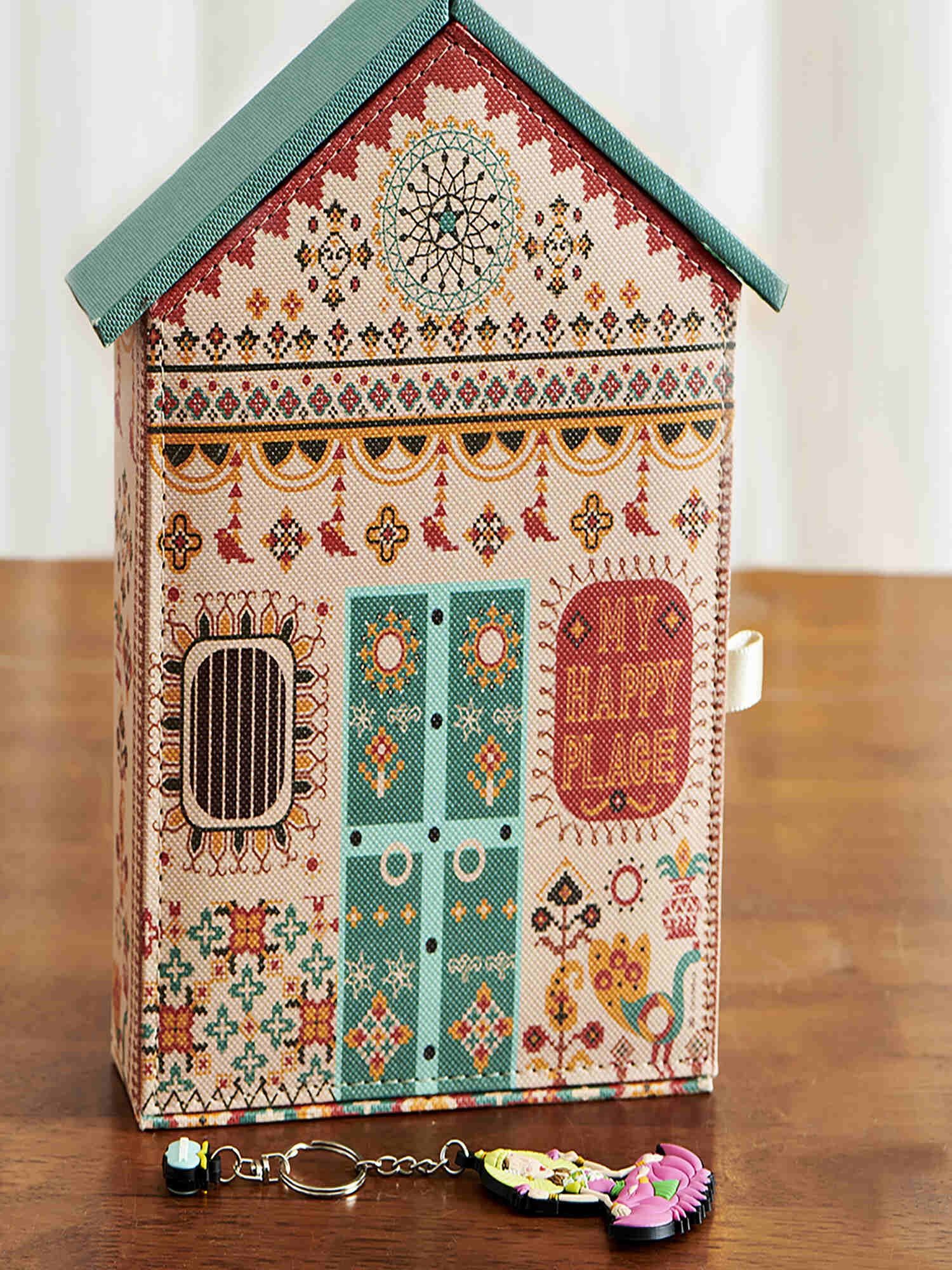 Buy Chumbak Key to Home Gift Set - Key Holder, Key Chain (Set of 2