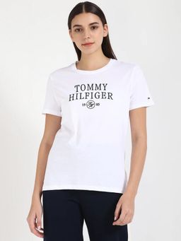 Tommy Hilfiger - Typography Logo Regular Fit Cotton T-Shirt
