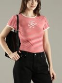 Red color option, Currently selected
