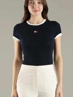 Tommy Hilfiger - Solid Slim Fit Cotton T-Shirt