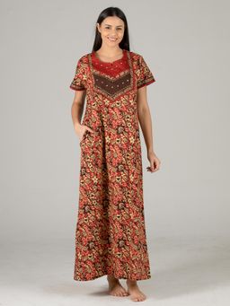 evolove - Multi-Color Printed Round Neck Half Sleeves Nightdress