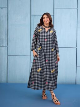 InWeave - Black Big Check Floral Long Dress
