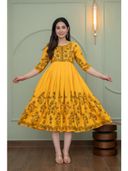 Yellow color option, Currently selected