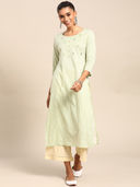 Green color option, Sold out, Currently selected