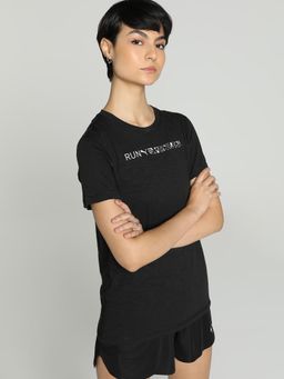 Puma - WOMEN'S GRAPHIC RUN Women's Black T-Shirt