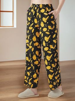 Bewakoof - Women's Black All Over Printed Wide Leg Pyjamas