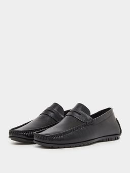 Styli - Men Black Classic Slip-On Driving Loafers