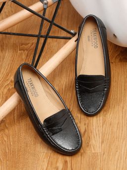 Teakwood - Women Black Leathers Slip-On Loafers