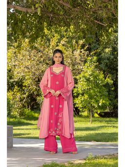 Dareiss - Pink Lotus Kurta with Pant and Dupatta