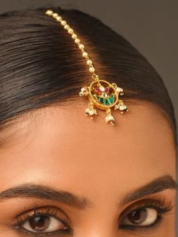 Abdesigns - Elite Gold Plated Pachi Kundan Floral Maangtikka