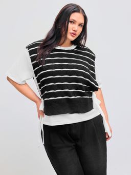 Cider - Knit Round Neckline Striped Knotted Short Sleeve Top Curve & Plus