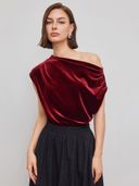 Burgundy color option, Currently selected