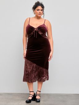 Cider - Velvet V-neck Floral Cut Out Knotted Midi Dress Curve & Plus