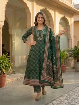 FASHOR - Green Ethnic Floral Printed Anarkali Kurta Trouser and Dupatta