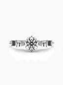 White Gold color option, Currently selected