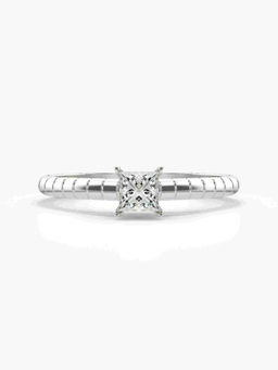 Valanova - Hallmarked 14K White Gold Certified Lab Grown Diamond Ring