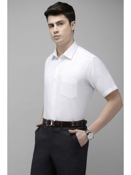 Van Heusen - Men White Regular Fit Solid Half Sleeves Formal Shirt