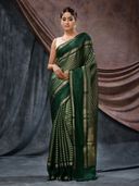 Green color option, Sold out, Currently selected