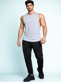INVINCIBLE - Men Grey Cotton Solid Tank Top