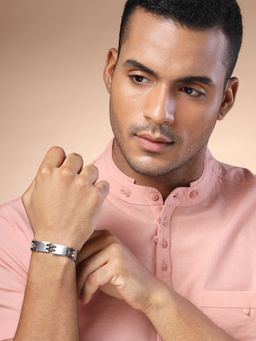 Karatcart - Bohey by Men Silver Plated Link Bracelet for Men