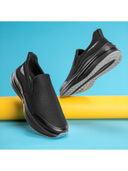 Black color option, Sold out, Currently selected
