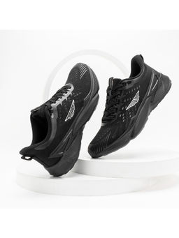 Red Tape - Men Black Running Shoes