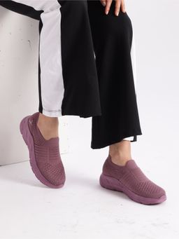 Marc Loire - Women Mauve Slip-On Woven Design Sneakers