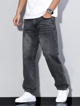 Off Duty India - Shadow Crest Straight Fit Jeans