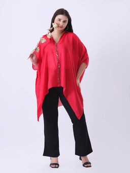 Qurvii - Red satin detailing in placket sequence Kaftan Top