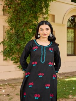 House of Chikankari - Black Cotton Chikankari Women's Long Kurta with Pant (Set of 2)