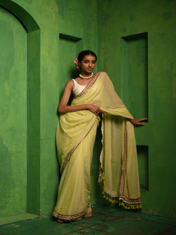 Huts and Looms - Yellow Cotton Lace Border Saree Without Blouse