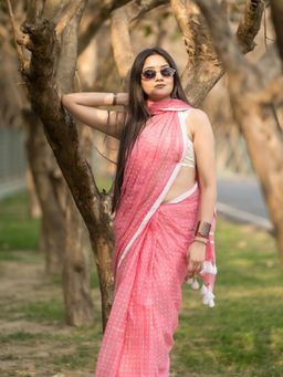 Aparna - Polka Dot Pink Mul Cotton Saree Without Blouse