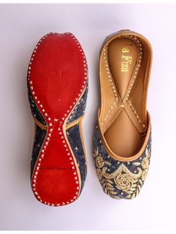 La Fiza - Taabir Velvet Juttis