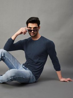 RIGO - Men Navy Blue Jersey Solid Regular Fit T-Shirt