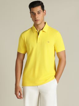 Dockers - Men Solid Yellow Polo Neck Classic Fit T-Shirt