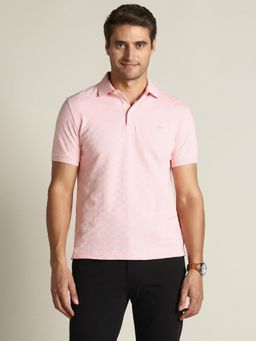 Dockers - Men Solid Pink Polo Neck Classic Fit T-Shirt