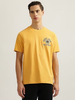 GANT - Men Yellow Solid Round Neck Short Sleeves T-Shirt