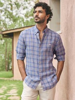 Andamen - Men European Linen Checked Regular Fit Shirt