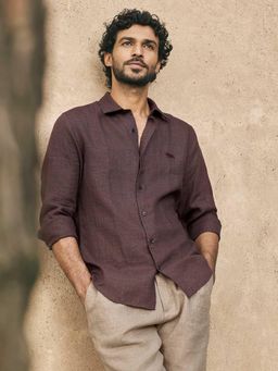 Andamen - Men European Linen Checked Regular Fit Shirt
