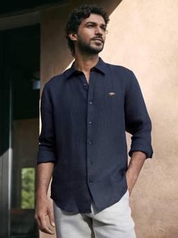 Andamen - Men European Linen Textured Regular Fit Shirt