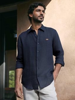 Andamen - Men European Linen Textured Slim Fit Shirt